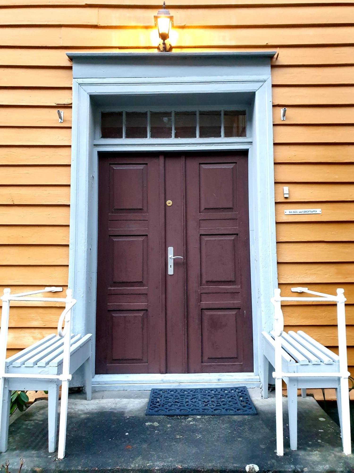 Вилла Kvammehuset Pa Gamle Лердалсёйри Экстерьер фото